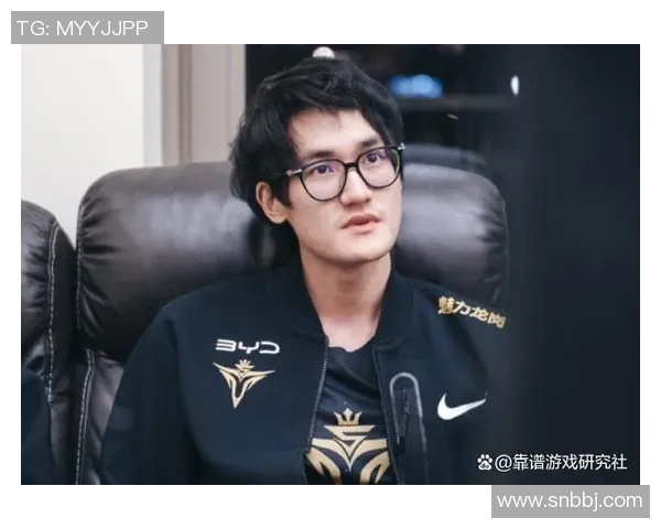 热议英雄联盟V5战队个人能力的显著提升与战术变革分析